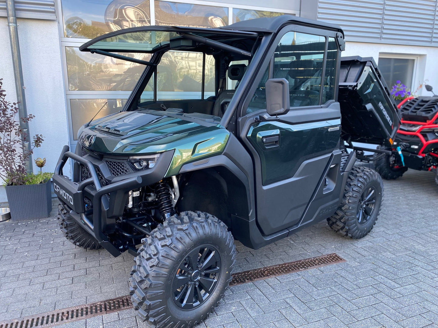 CFMOTO UFORCE 1000 U10 PRO Highland ABS T3b