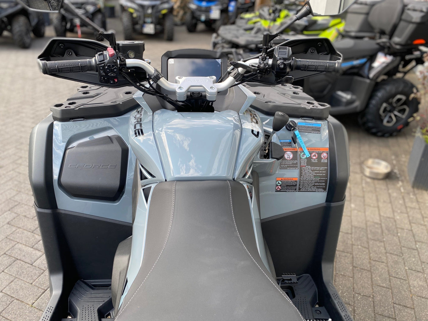 CFMOTO CFORCE 850 Touring ABS EPS T3b