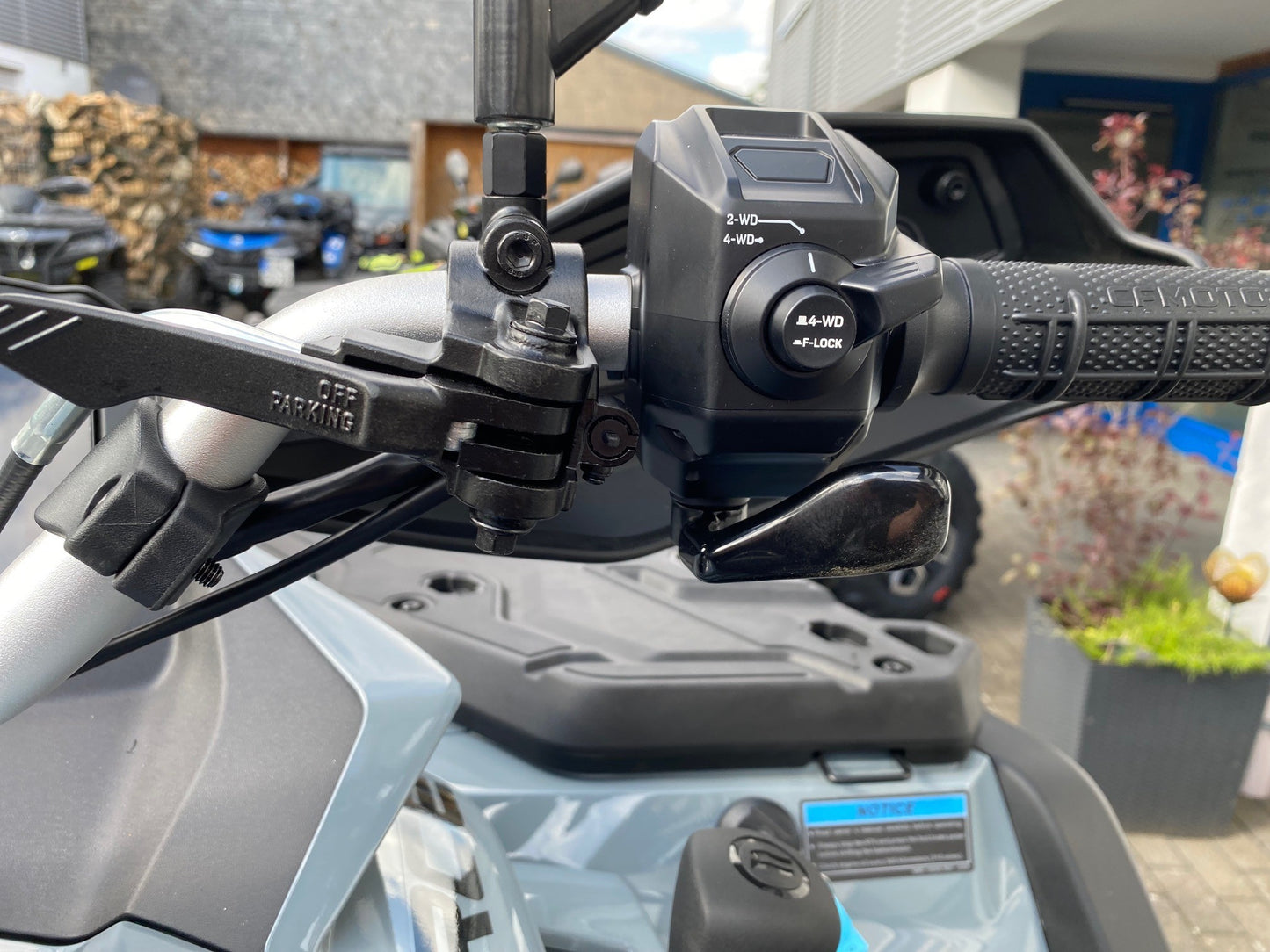 CFMOTO CFORCE 850 Touring ABS EPS T3b