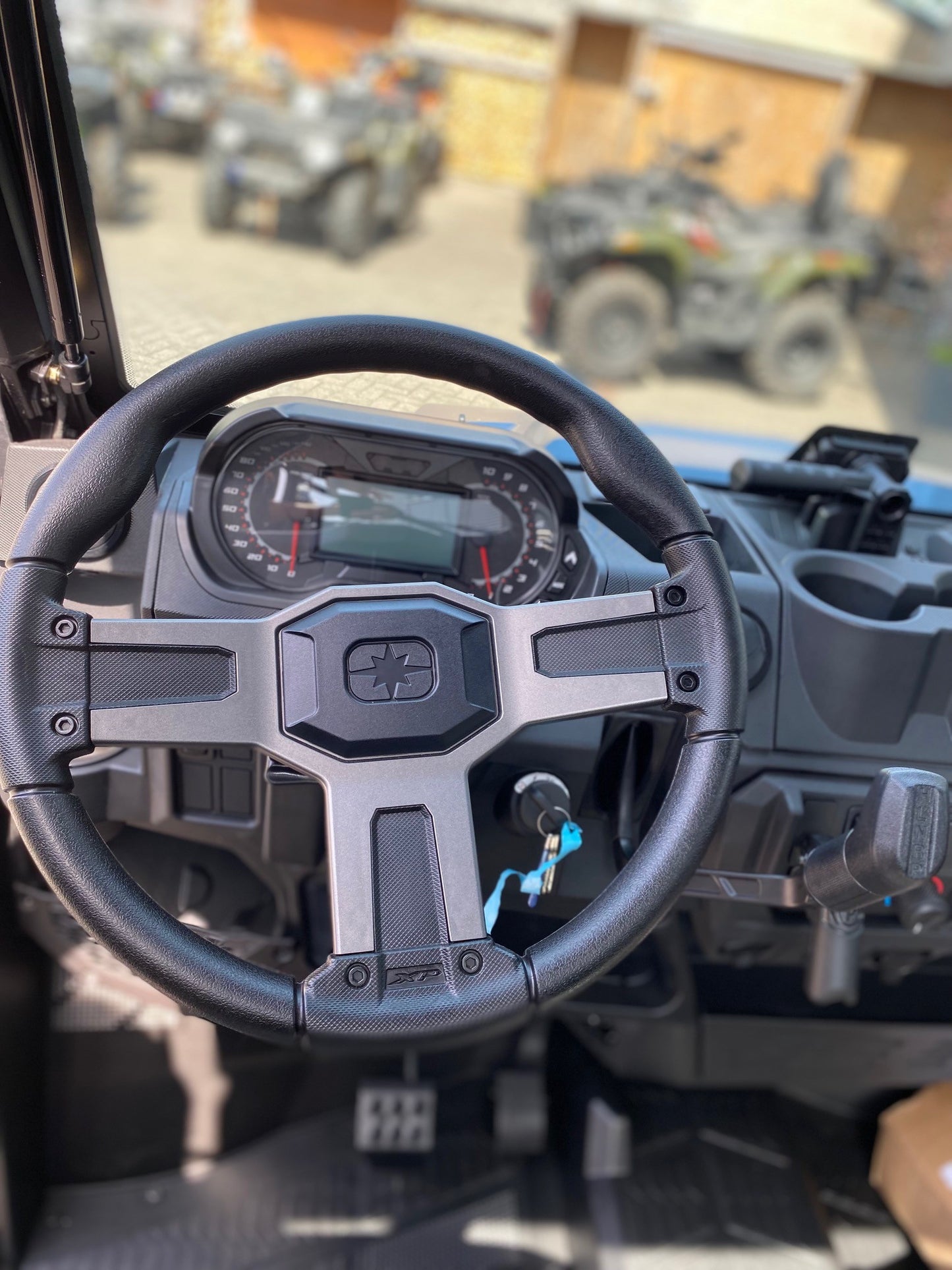 POLARIS RANGER 1000 XP EPS ABS T1b 4x4, inkl. Kabine und Heizung