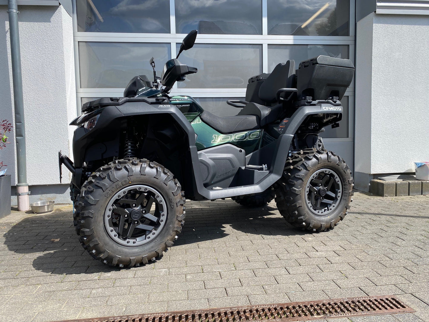 CFMOTO CFORCE 1000 Touring PRO ABS T3B, VORFÜHRFAHRZEUG