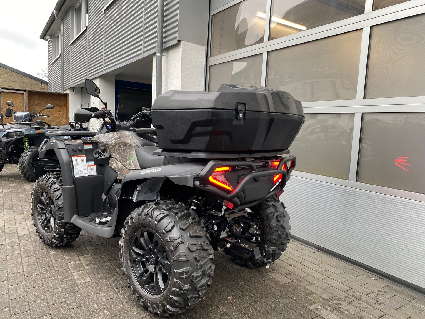 CFMOTO CFORCE 625 Touring EPS ABS T3b
