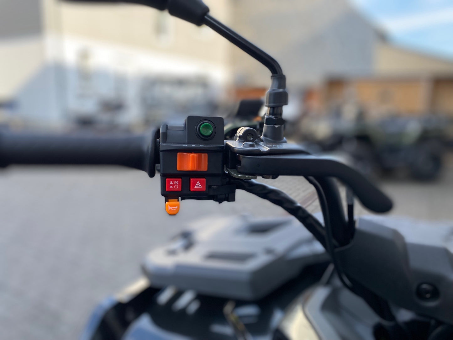 LONCIN XWolf 300L LOF