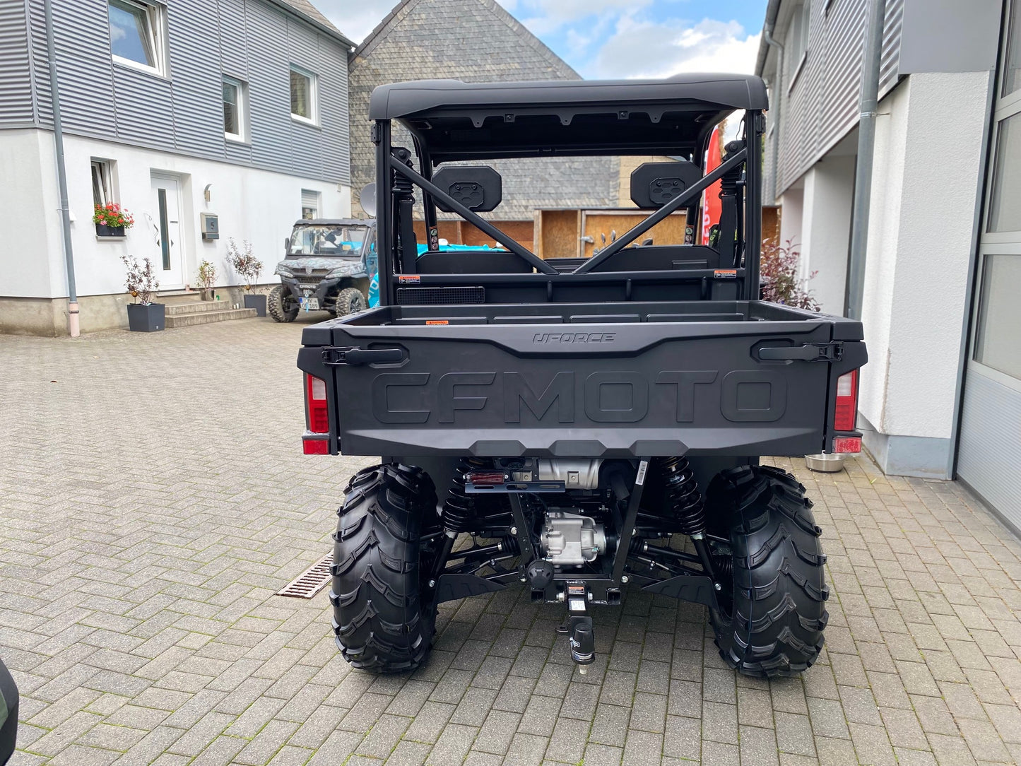 CFMOTO UFORCE 600 DLX EPS LOF 4x4