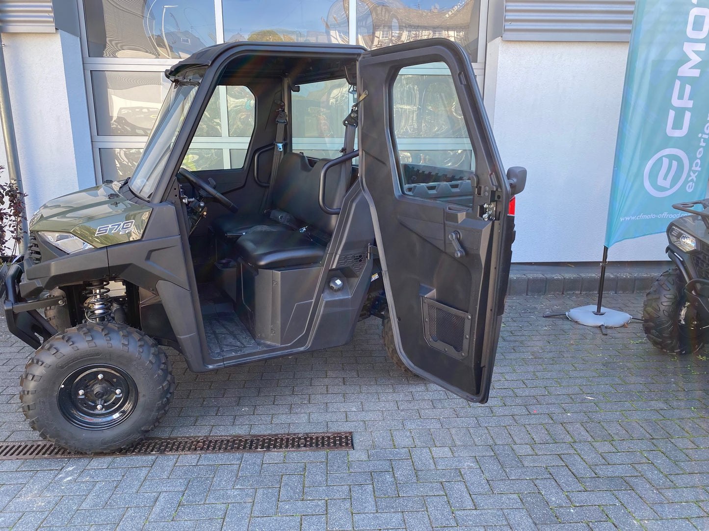 POLARIS RANGER 570 SP LOF 4x4, inkl. Kabine und Heizung
