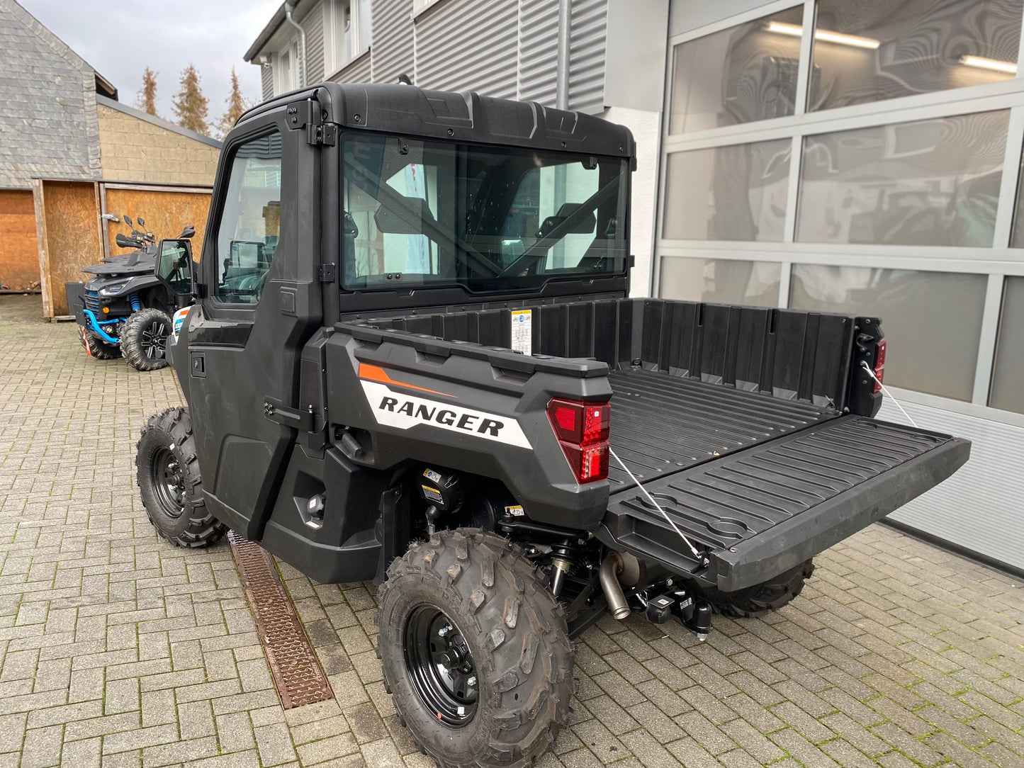 POLARIS RANGER 1000 EPS LOF 4x4 inkl. Kabine & Heizung