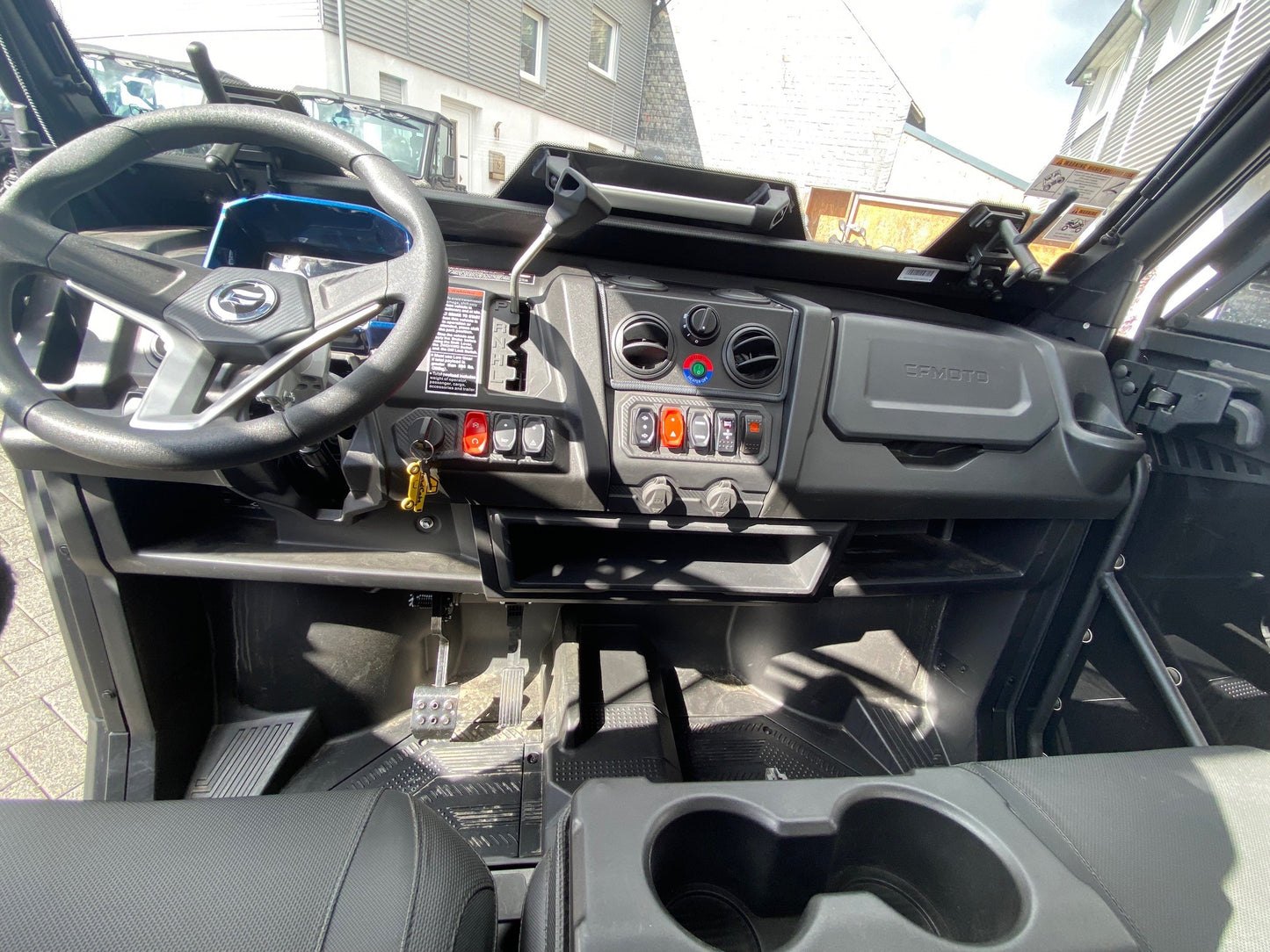 CFMOTO UFORCE 1000 V2 Servo LOF inkl. Kabine 4x4