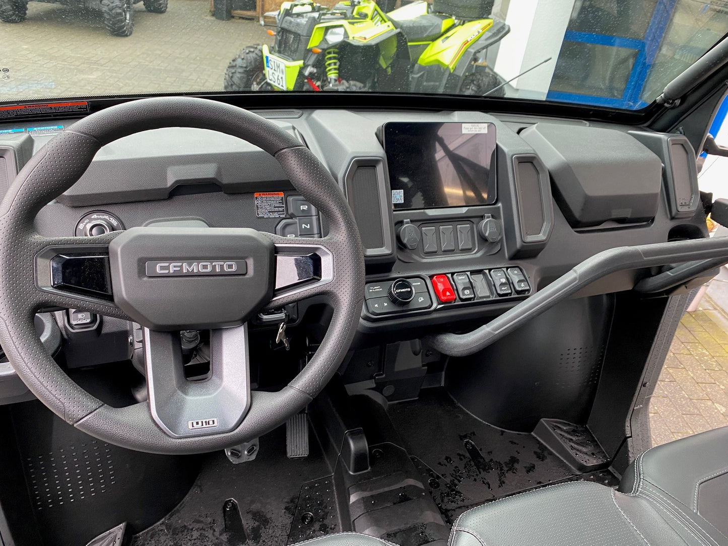 CFMOTO UFORCE 1000 U10 PRO ABS T1b