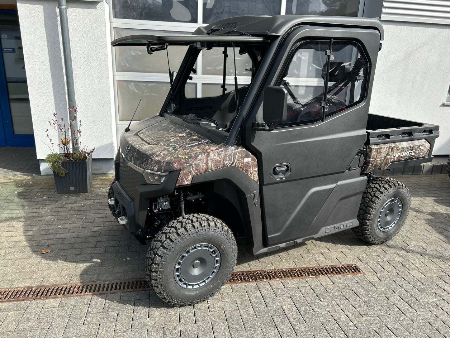 CFMOTO UFORCE U6 EV ABS 4x4, ELEKTRO