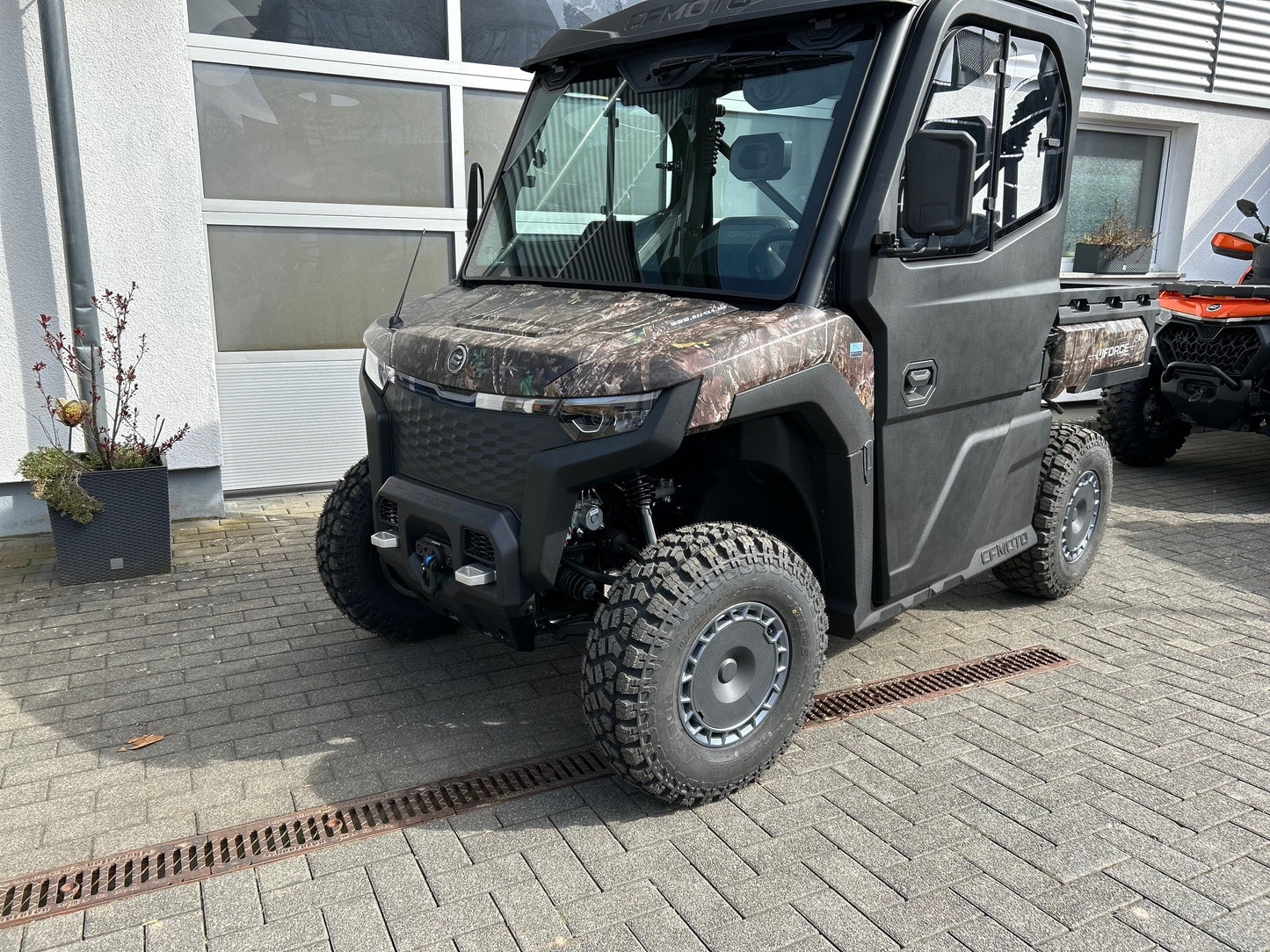 CFMOTO UFORCE U6 EV ABS 4x4, ELEKTRO