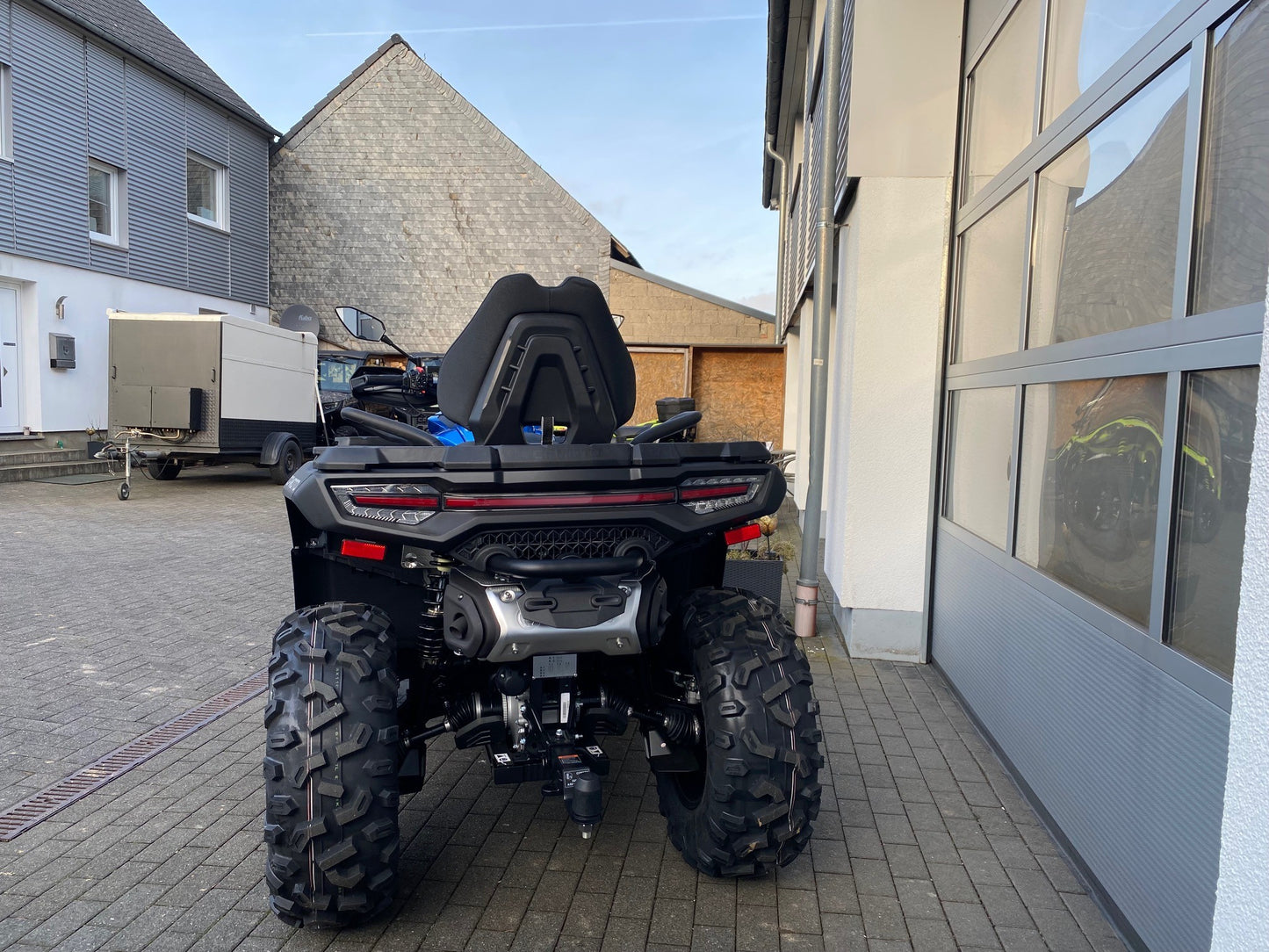 CFMOTO CFORCE 850 Touring PRO ABS T3b
