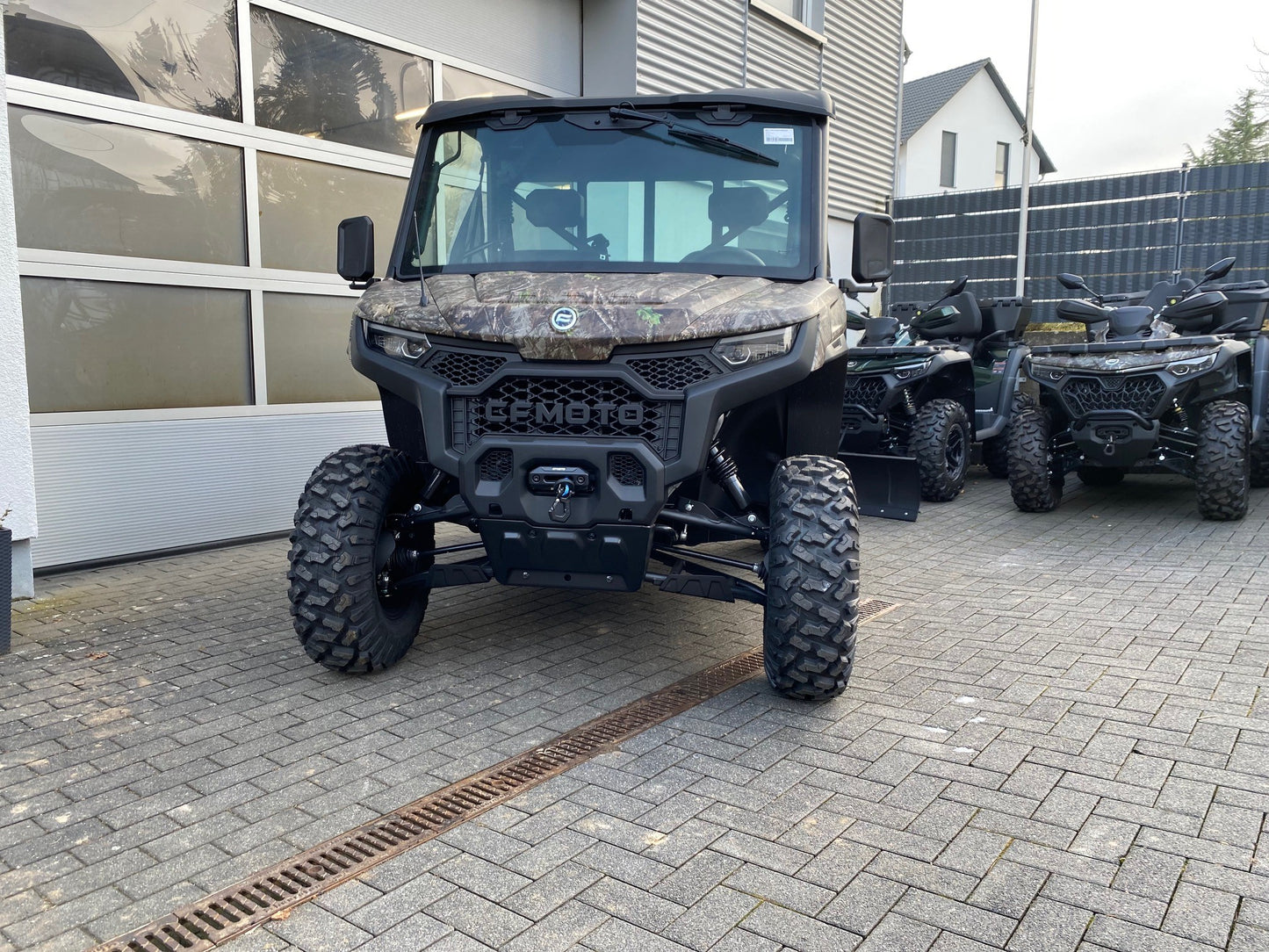 CFMOTO UFORCE 1000 U10 PRO ABS T1b