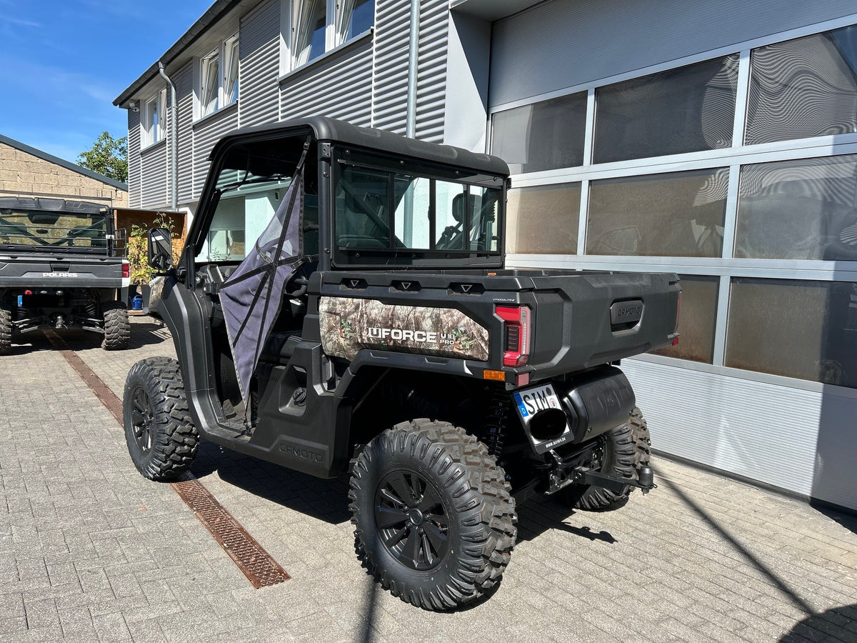 CFMOTO UFORCE U10 PRO T1b, VORFÜHRFAHRZEUG