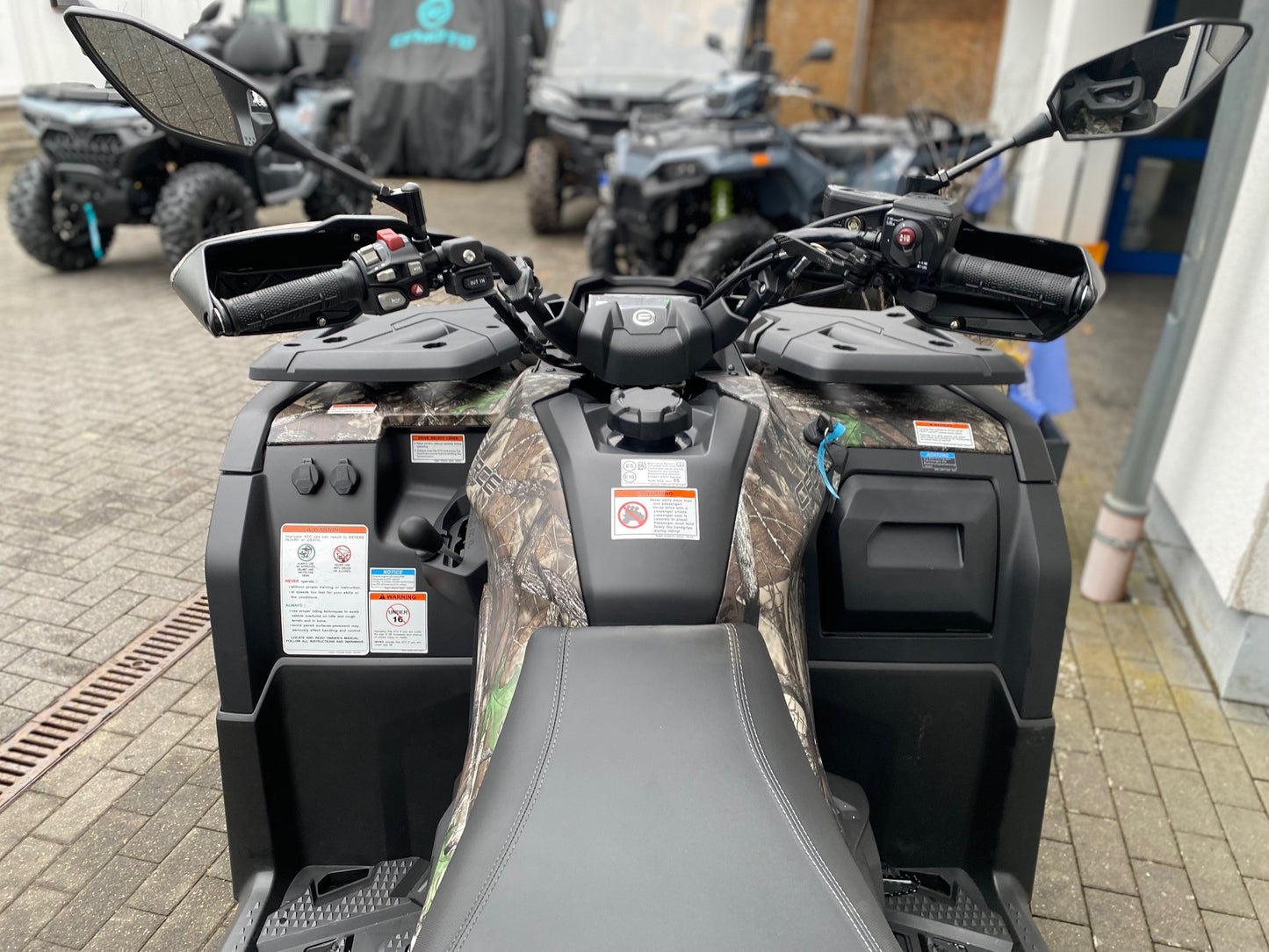 CFMOTO CFORCE 625 Touring EPS ABS T3b